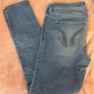Hollister skinny jeans
